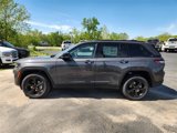 New 2025 Jeep Grand Cherokee Limited w/ Black Appearance Package image 2