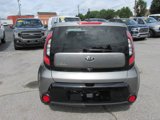 Used 2016 Kia Soul + image 5