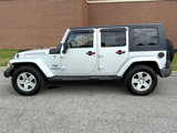 Used 2010 Jeep Wrangler Unlimited Sahara image 6