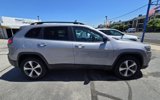 Used 2022 Jeep Cherokee Limited w/ Mopar Interior Package image 4