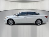 Used 2014 Toyota Avalon XLE Premium image 4