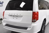 Used 2018 Dodge Grand Caravan SE image 3