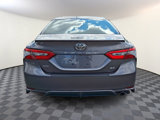 Used 2018 Toyota Camry SE image 6