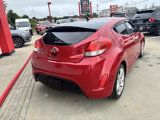Used 2013 Hyundai Veloster image 5
