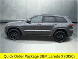 Used 2021 Jeep Grand Cherokee Laredo X image 2