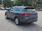 Used 2019 Kia Sorento LX w/ LX Convenience Package image 5