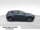 Used 2020 Kia Sportage SX image 2