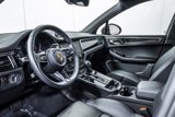 Used 2025 Porsche Macan image 4