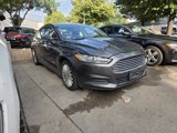 Used 2015 Ford Fusion SE image 3