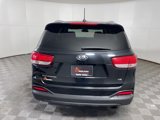 Used 2017 Kia Sorento LX image 5