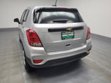 Used 2018 Chevrolet Trax LS image 6