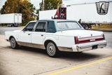 Used 1985 Lincoln Town Car image 5
