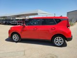 Used 2022 Kia Soul LX w/ Technology Package image 3