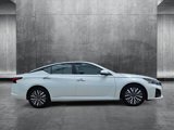 Used 2023 Nissan Altima 2.5 SV image 4