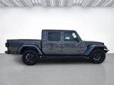 Used 2021 Jeep Gladiator Overland image 2