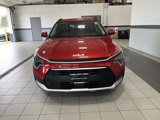 Certified 2023 Kia Niro EX image 2