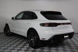 Certified 2025 Porsche Macan image 3