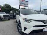 Used 2018 Toyota RAV4 LE image 3
