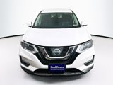 Used 2017 Nissan Rogue S image 2