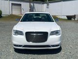 Used 2015 Chrysler 300 C image 2