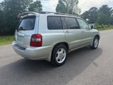 Used 2005 Toyota Highlander Limited image 3