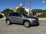 Used 2011 Volkswagen Tiguan SE image 3