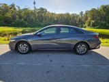Used 2024 Hyundai Elantra SEL image 2