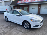 Used 2017 Ford Fusion SE image 2