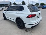 Used 2023 Volkswagen Tiguan SE R-Line image 4