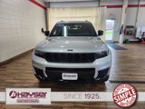 Used 2023 Jeep Grand Cherokee L Laredo image 2