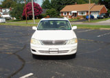 Used 2002 Toyota Avalon XL image 2