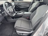 Used 2023 Nissan Rogue SV image 5