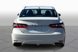 Used 2022 Toyota Camry SE image 4