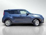 Used 2023 Kia Soul LX w/ LX Technology Package image 3