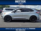 Used 2022 Ford Edge SE w/ Black Appearance Package image 4