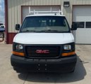 Used 2017 GMC Savana 2500 image 2