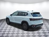 New 2025 Volkswagen Taos SE image 3