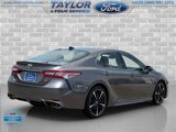 Used 2018 Toyota Camry image 3