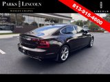 Used 2018 Volvo S90 T5 Momentum w/ Convenience Package image 5