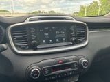 Used 2019 Kia Sorento LX w/ LX Convenience Package image 6