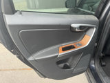 Used 2017 Volvo XC60 T5 Inscription image 6