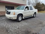Used 2002 Cadillac Escalade EXT image 2