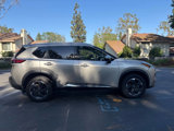 Used 2022 Nissan Rogue Platinum image 4