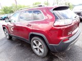 Used 2019 Jeep Cherokee Limited image 3