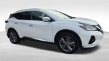 Used 2019 Nissan Murano Platinum image 2