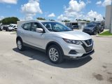 Used 2021 Nissan Rogue Sport SV image 3