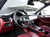 Used 2022 Porsche Macan S image 4
