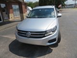 Used 2015 Volkswagen Tiguan S image 2
