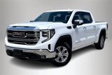 Used 2024 GMC Sierra 1500 SLT image 3