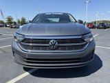 Used 2024 Volkswagen Jetta SE image 2